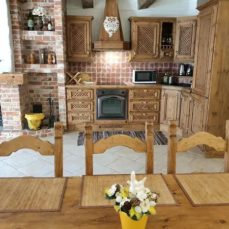 Apartment Deluxe In The Center With Balcony Parnu