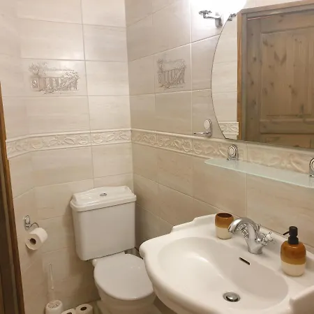 Deluxe In The Center With Balcony Apartment Parnu