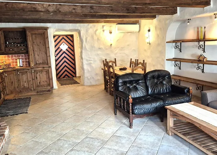 Deluxe In The Center With Balcony