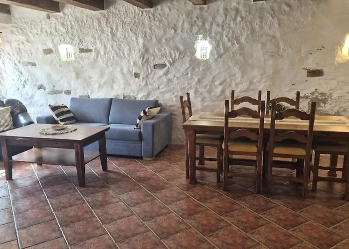 Deluxe In The Center With Balcony Daire Pärnu