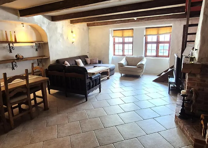 Deluxe In The Center With Balcony Daire